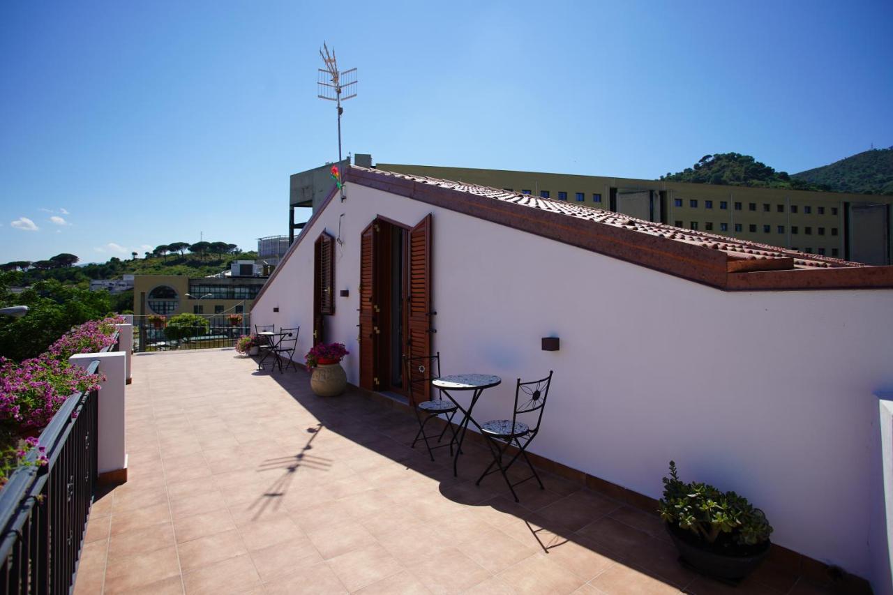 Serendipity B&B Messina Bagian luar foto
