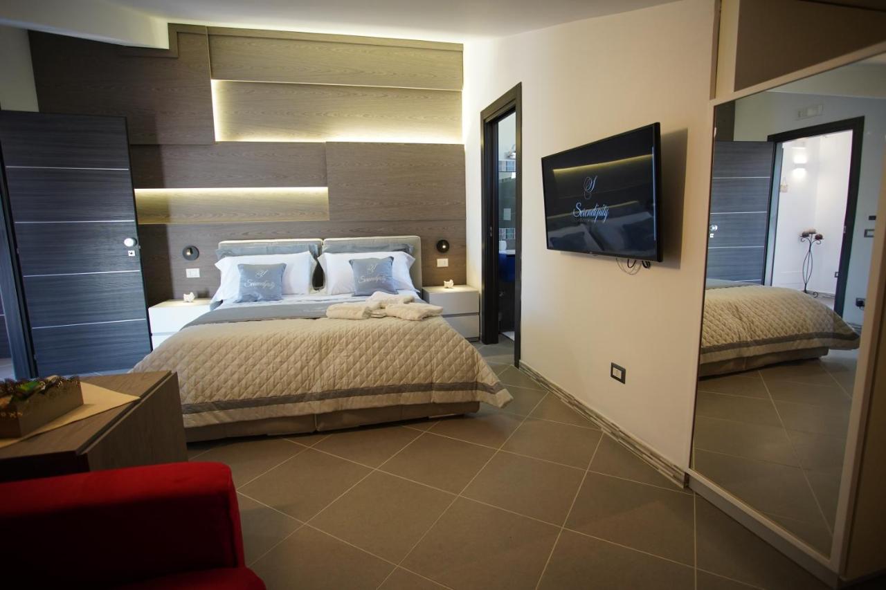 Serendipity B&B Messina Bagian luar foto